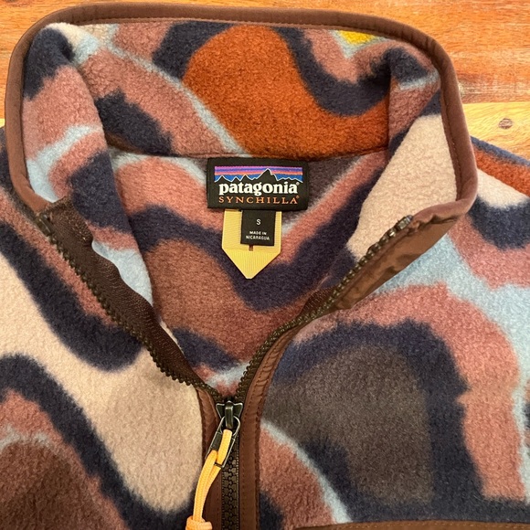 Patagonia Synchilla Multicolor Fleece Jacket Womens Small - perfect - Never Worn - Picture 2 of 5